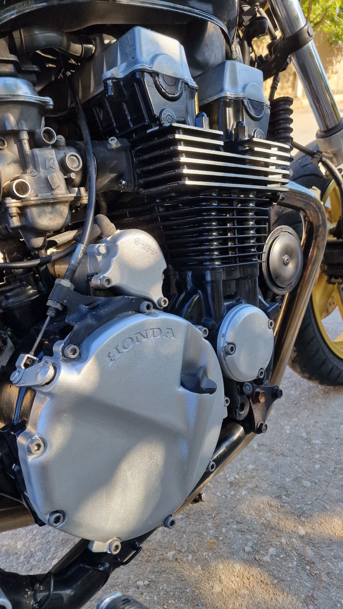 Honda cb750 seven fifty