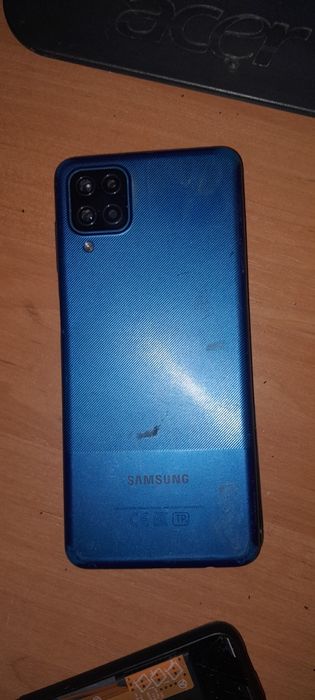 Продам самсунг а12 32