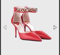 Обувки с ток Love Moschino 40