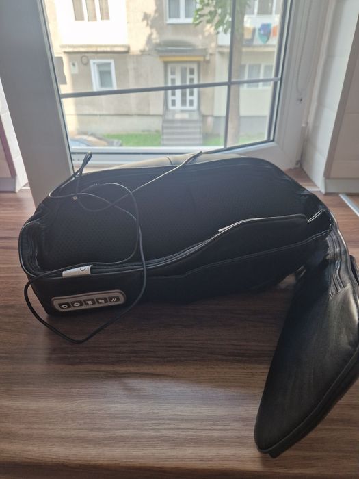 Aparat masaj cervical