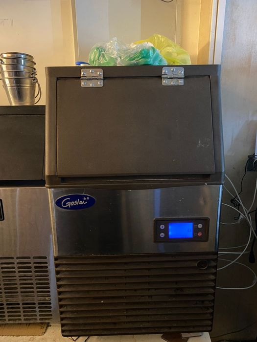 Срочно льдогенератор