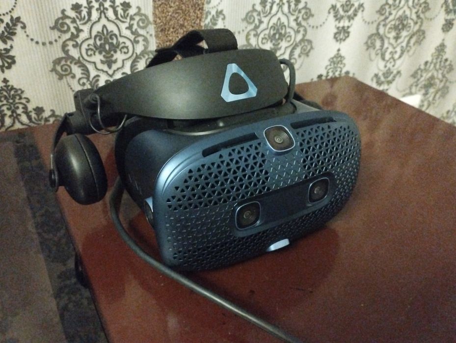 Vr очки Vive cosmos