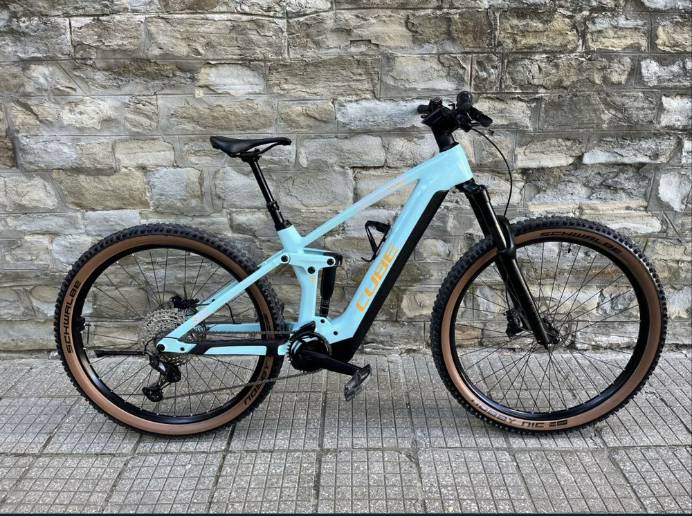 CUBE STEREO HYBRID 140 RACE( 2024година) електрически