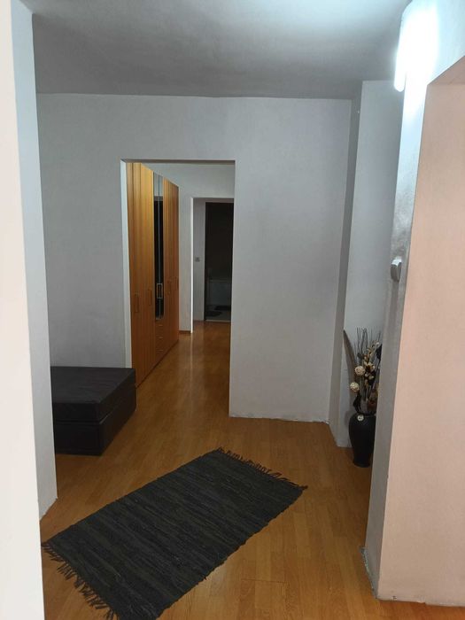 PROPRIETAR închiriez apartament 3 camere in Micalaca lângă Kaufland