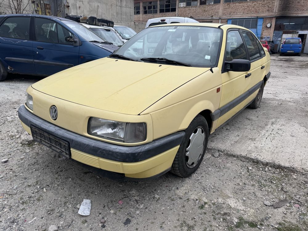 Vw Passat b3 1.8i 90кс На Части