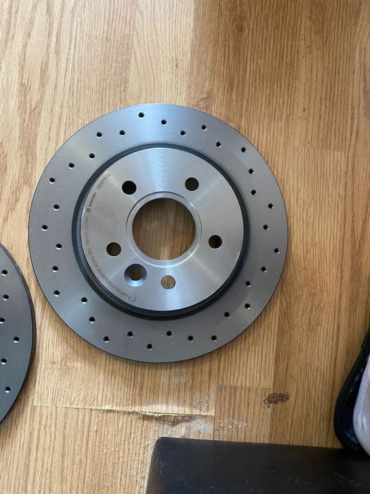 Накладки и дискове на Brembo