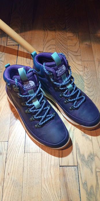 Дамски зимни обувки the north face 39 номер лилави