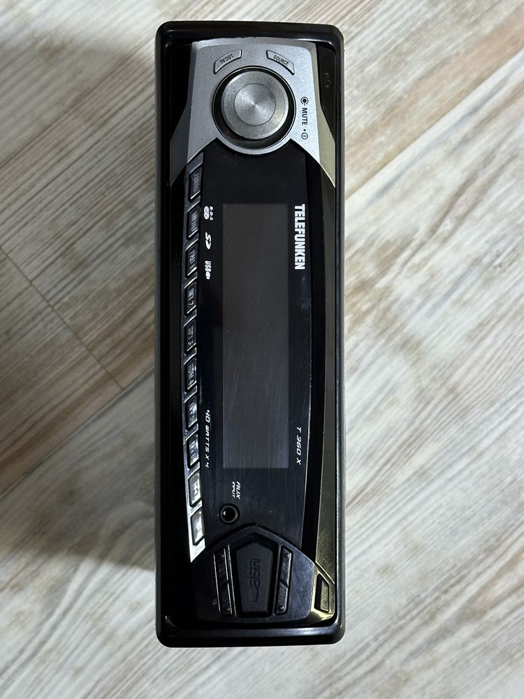 Radio Casetofon Auto TELEFUNKEN