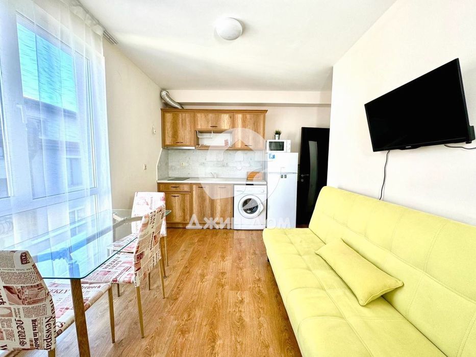 Продава се Двустаен апартамент в Несебър - 43 кв.м за 1745 €/кв.м - Снимка #1
