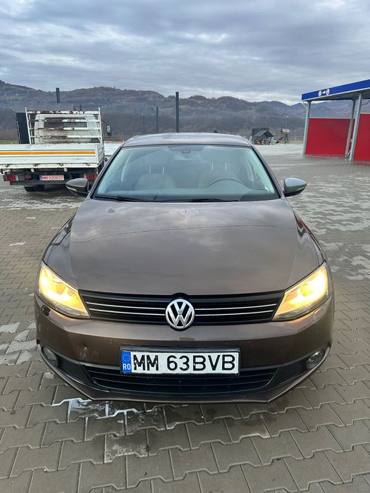 Vând VW Jetta 1.6 tdi