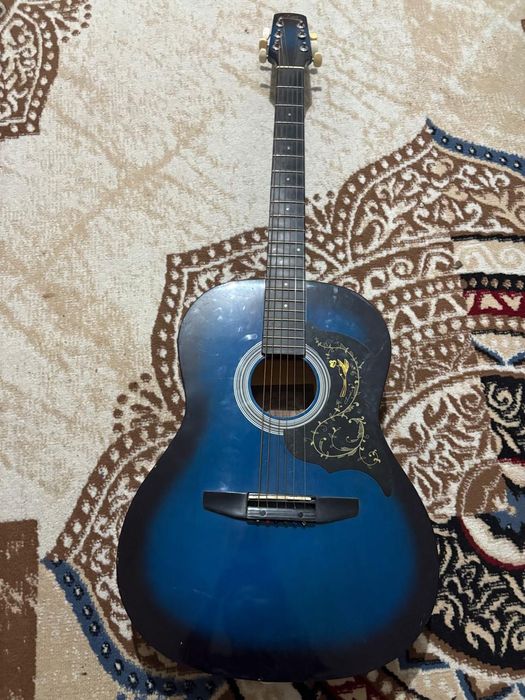 Продам гитара в идеальное состояние