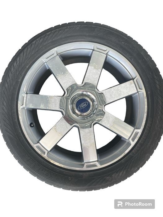 Jante aliaj originale Ford R18 cu anvelope de iarna 235 50 R18