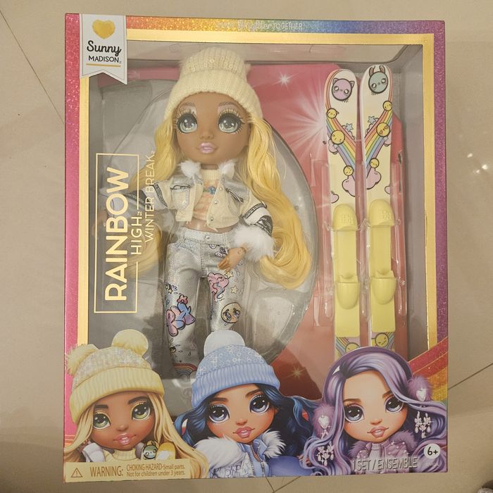 Papusa Rainbow High Winter Break Sunny Madison