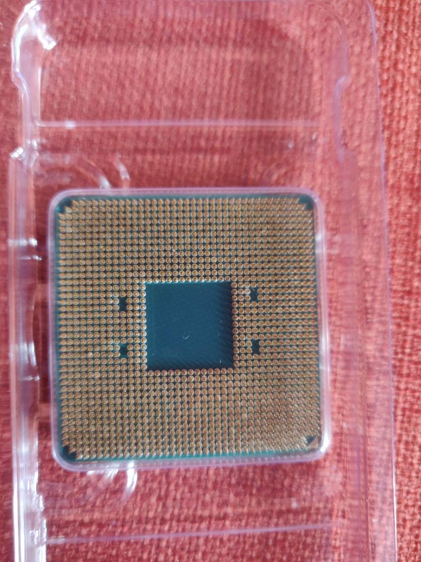 AMD Ryzen 5 1600 + Wraith вентилатор с heatsink