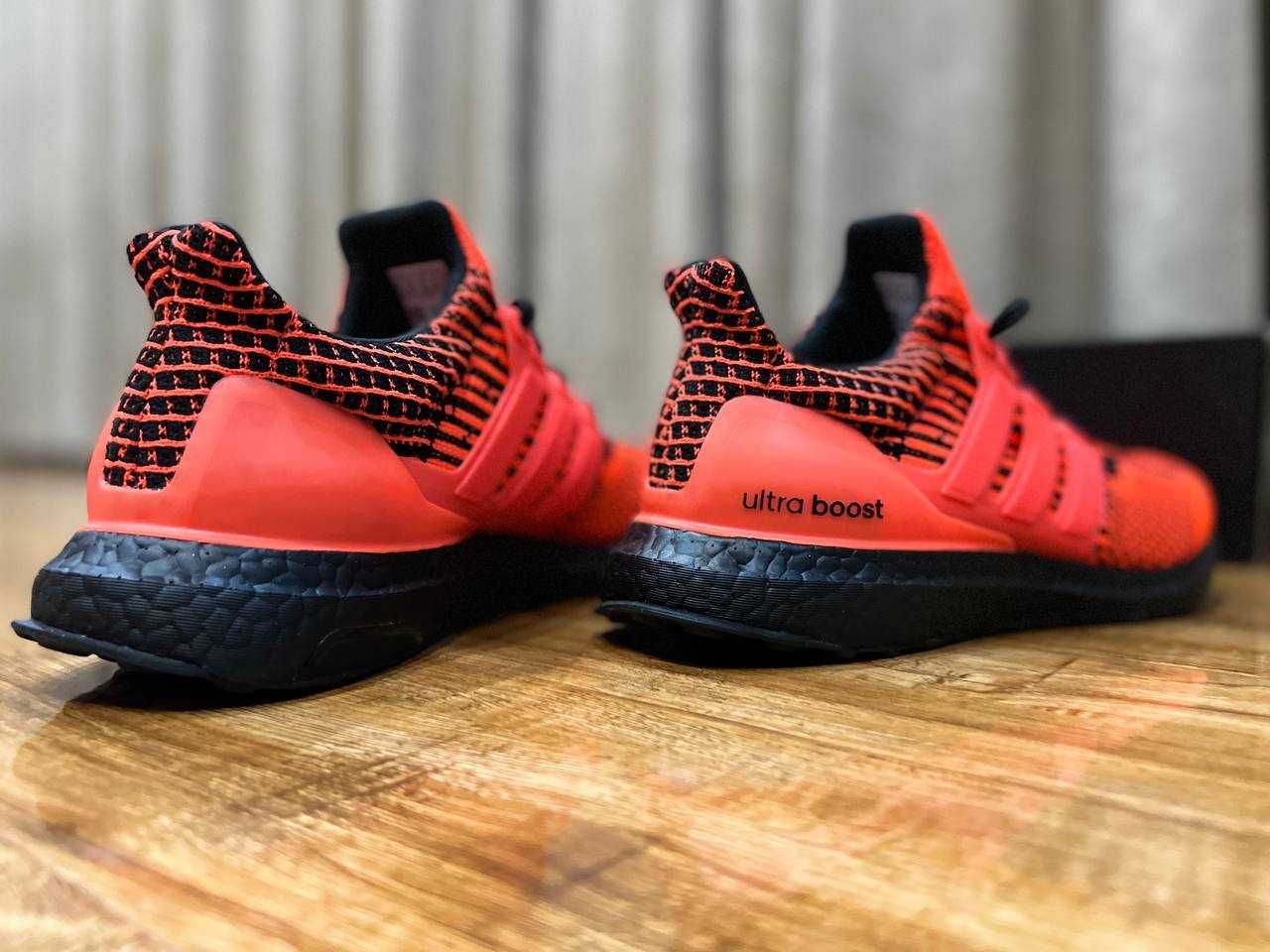 Adidas Ultraboost DNA 5.0 беговые кроссовки
