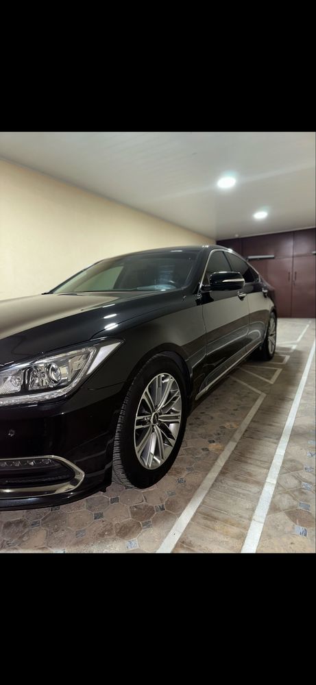 Genesis G80 2018 год 3.3л