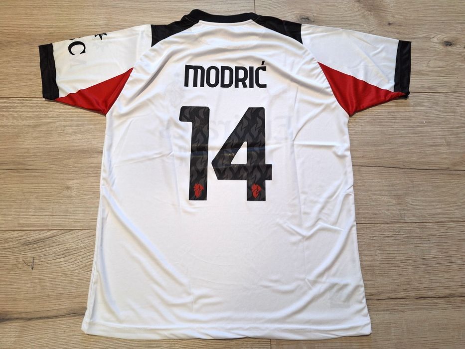 Футболна фланелка на Милан #Лука Модрич #14#сезон 25/26!
