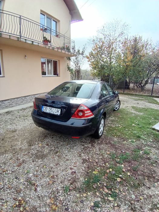 De vânzare ford mondeo mk3 2.0 tdci 2005 115cp