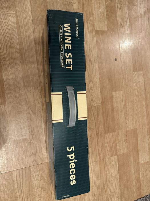 Set accesorii vin (cadou)