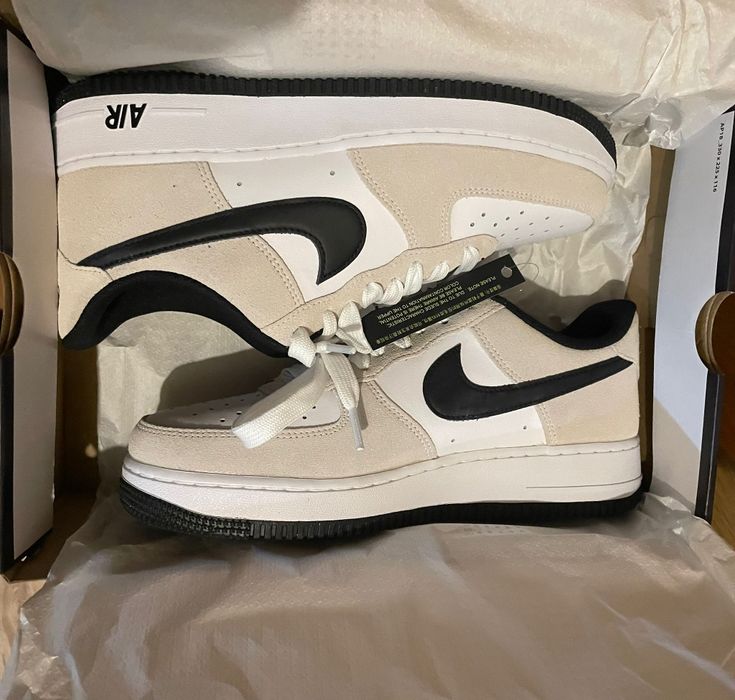 Nike Air Force 1 noi in cutie. 100% Autentici