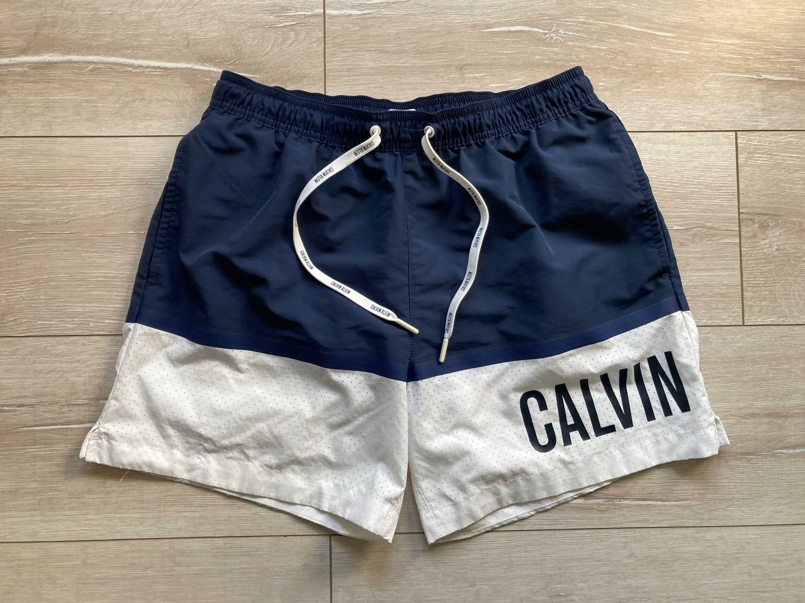 Calvin Klein Swimwear къси панталони къс панталон шорти размер S
