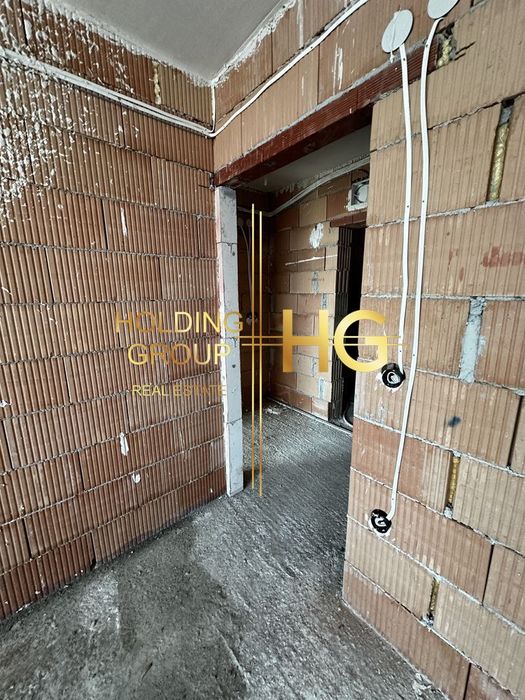 Продава се Двустаен апартамент в Варна, Младост 1 - 57 кв.м за 1667 €/кв.м - Снимка #9