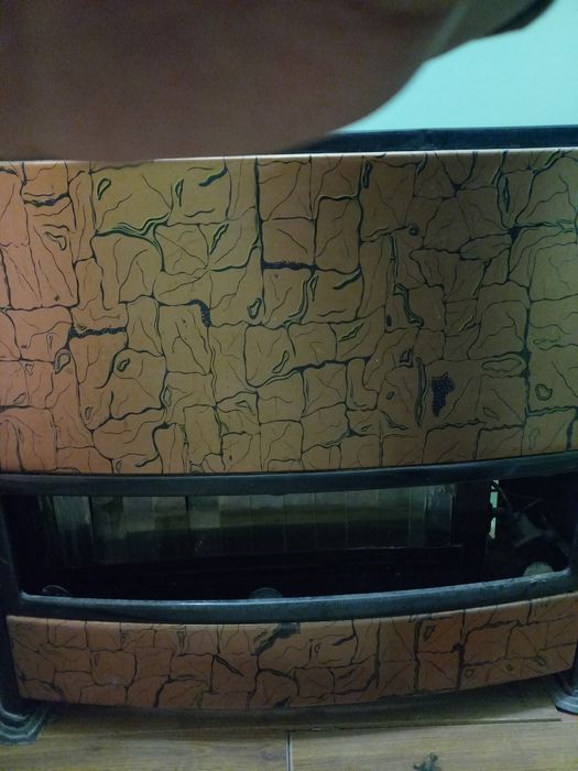 Эронни печкаси. Сотаман холати яхши. Б/у. Карши ш.