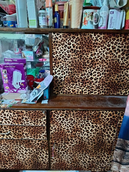 Бюфет от миналото