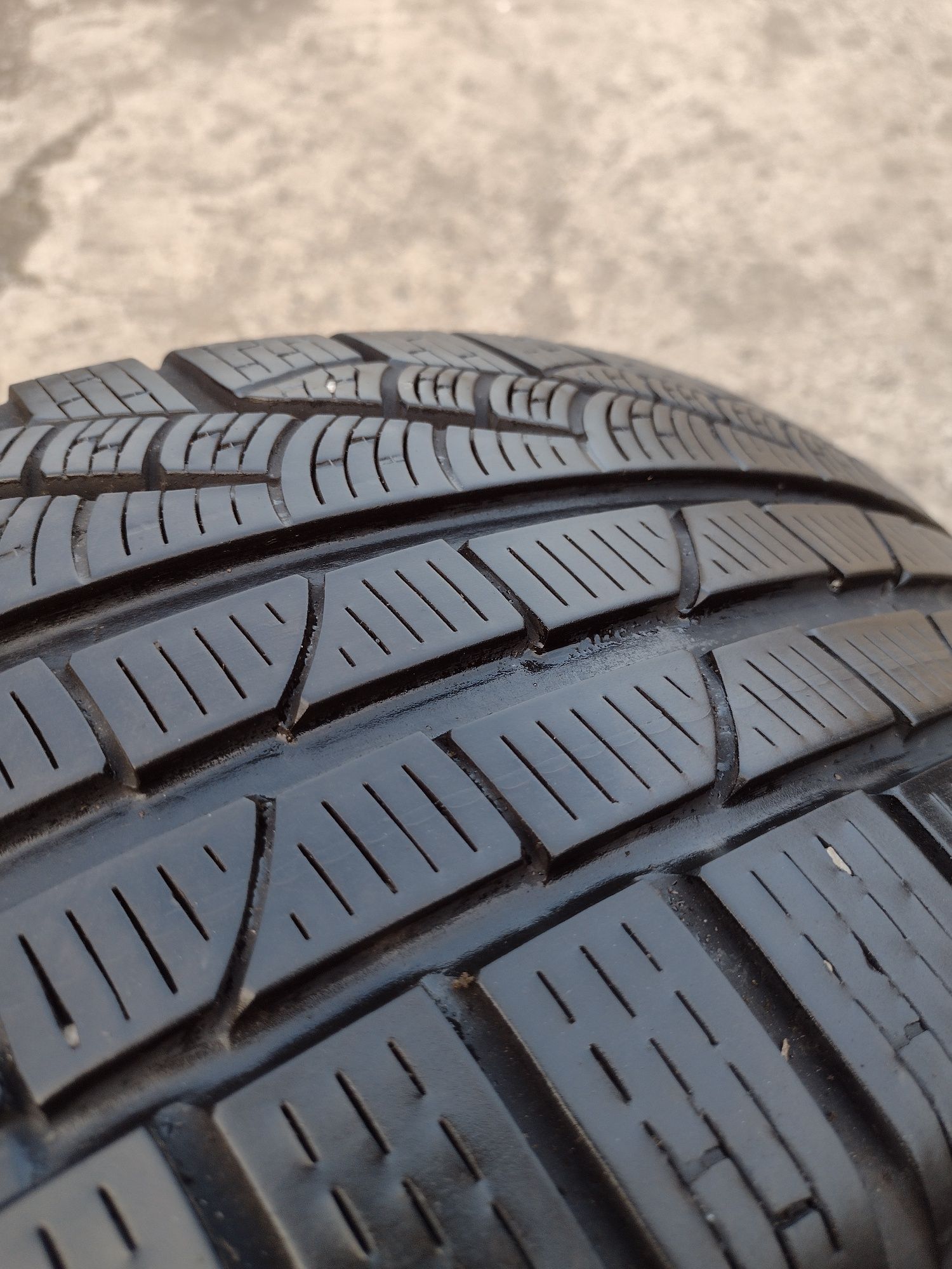Топ състояние 2бр.225/55/17 Pirelli Sottozero 3 dot2722