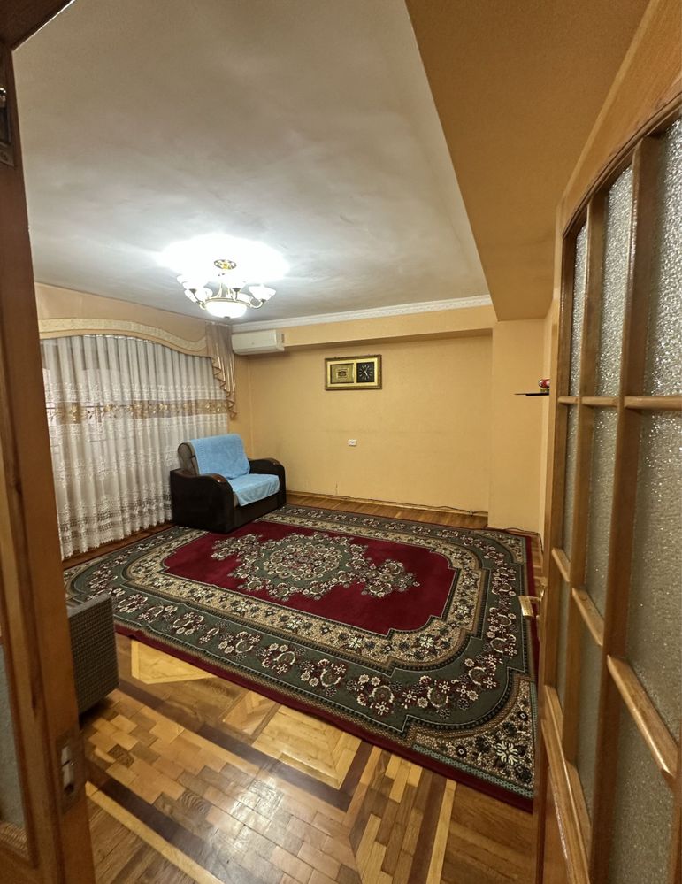 Продаётся квартира в центре города