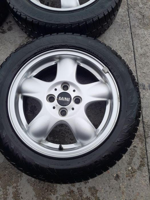 Джанти с зимни гуми 4х100 15 мини купър mini