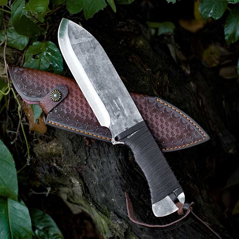 Масивен нож (640гр.) от цяло парче метал Full Tang HTWM-86
