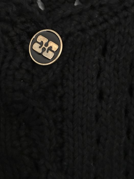 Кашмир, пуловери GANNI, Massimо Dutti, Ralph Lauren, Loewe