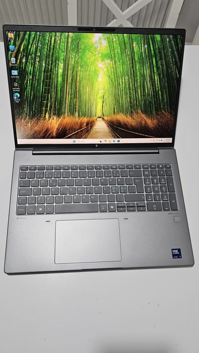 WorkStaTion Hp Zbook Power G 11 ultra 7 155H RTX ADA 2000 8g ddr6
