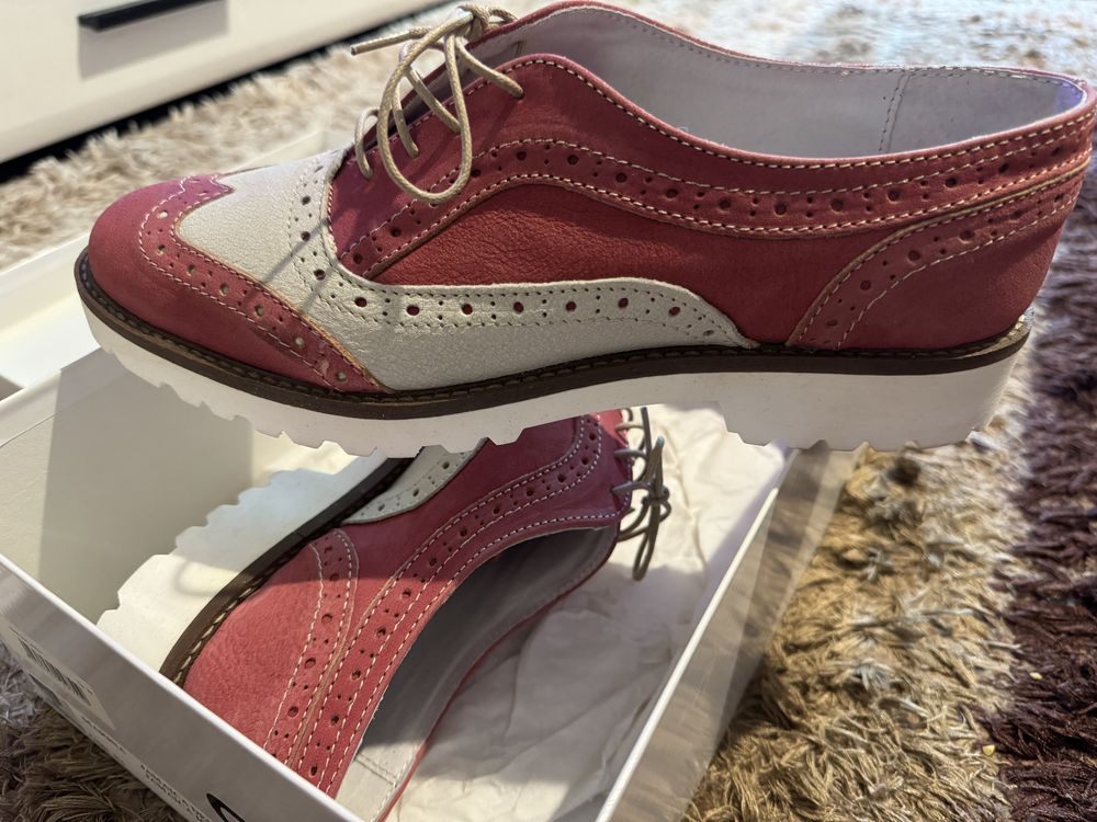 Pantofi oxford 39