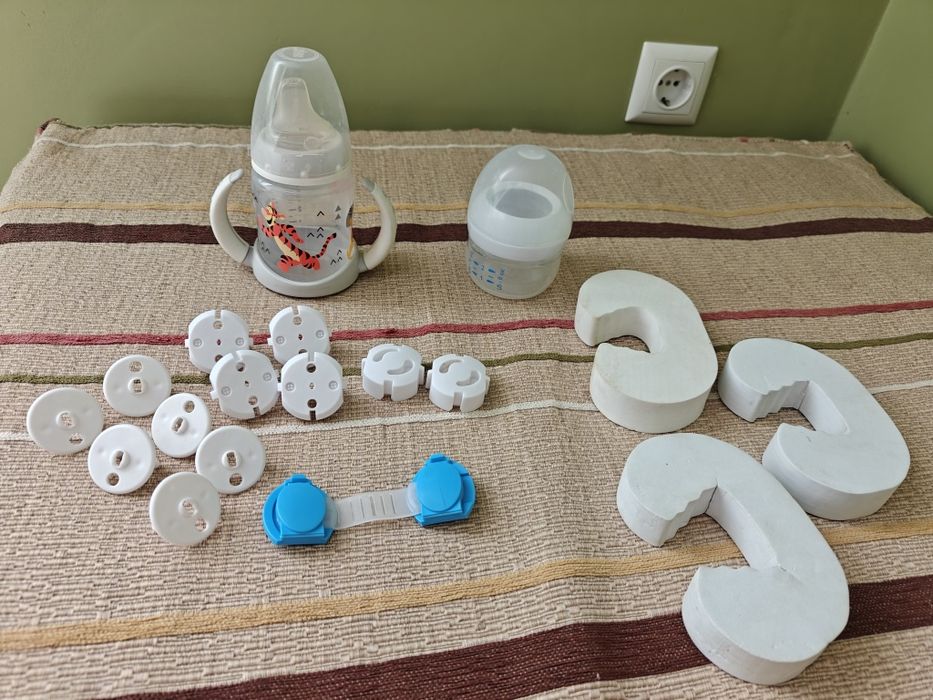 Преходна часа Нук с нов биберон,протектори и шише Авент 0+ без биберон