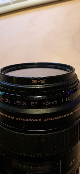 Obiectiv Canon EF 85mm f/1.8 USM pentru Canon EF