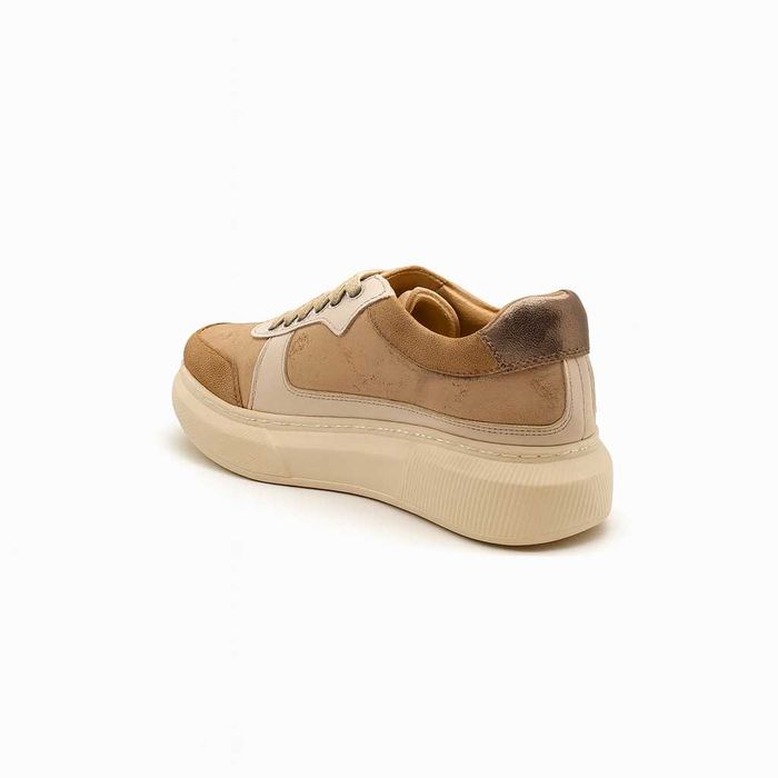 Дамски спортни обувки от естествена кожа в бежово и карамелено