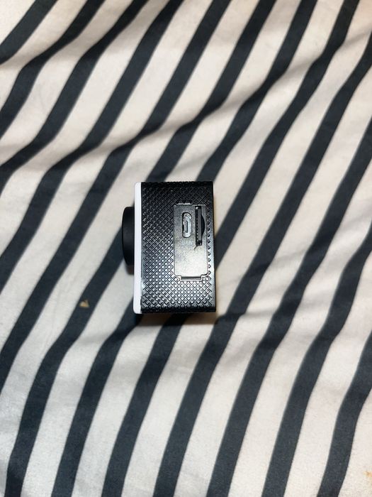 Camera actiuna full hd + carcarsa