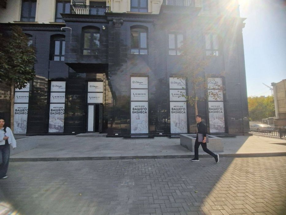 Нежилое помещение продаётся 154м2 Яккасарай район напротив кафе Фрегат