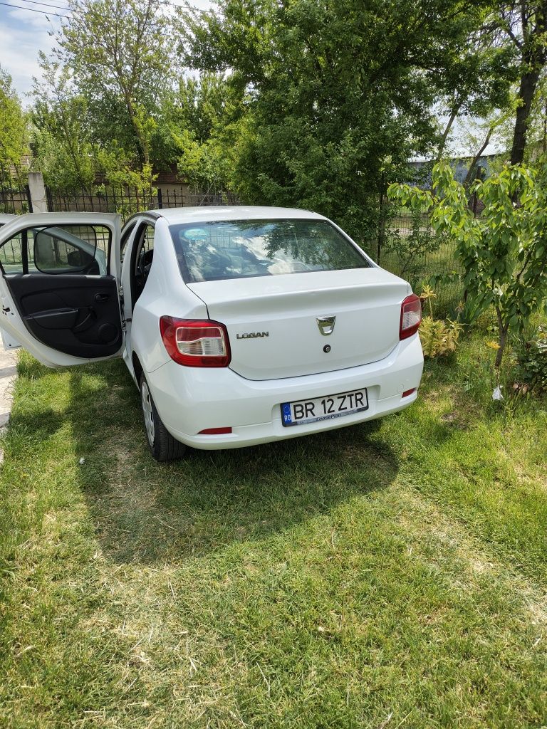 Se vinde Dacia Logan 2015 preț negociabil