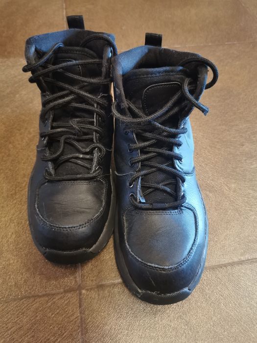 Високи обувки NIKE