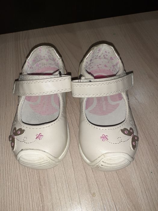 Новая обувь для девочек, размер 18