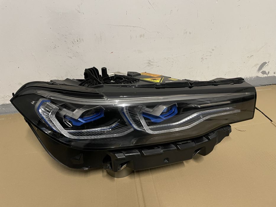 Far dreapta BMW X7 G07 Full LED LASER Original Europa