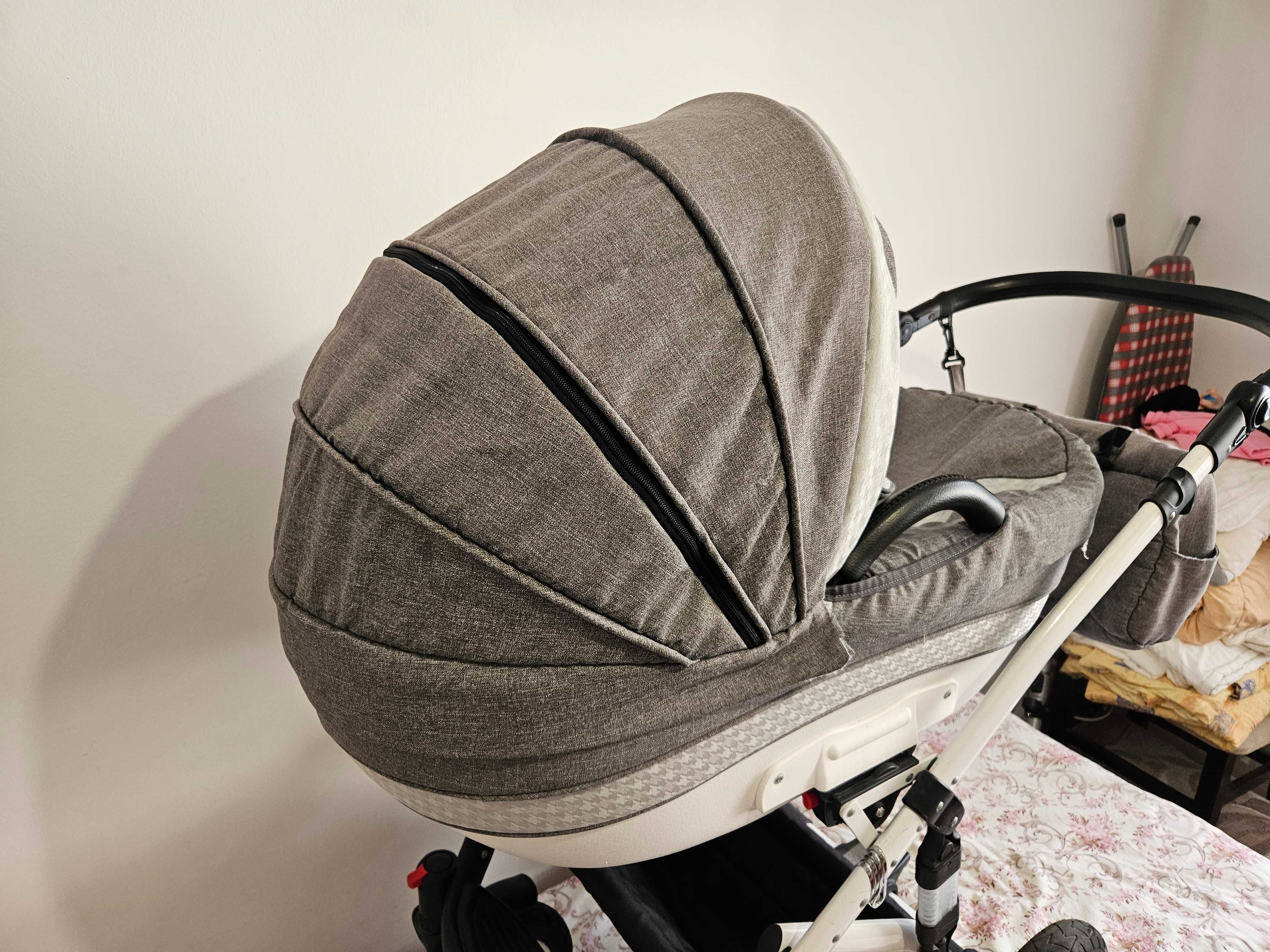 Бебешка количка Lorelli Mia 3 в 1