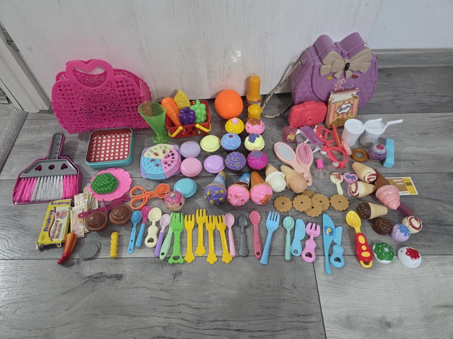 Lot accesorii pentru bucătărie,mai multe seturi