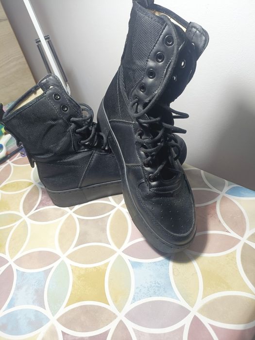 Vând ghietuta Nr 40