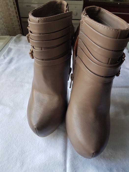 Botine dama, noi