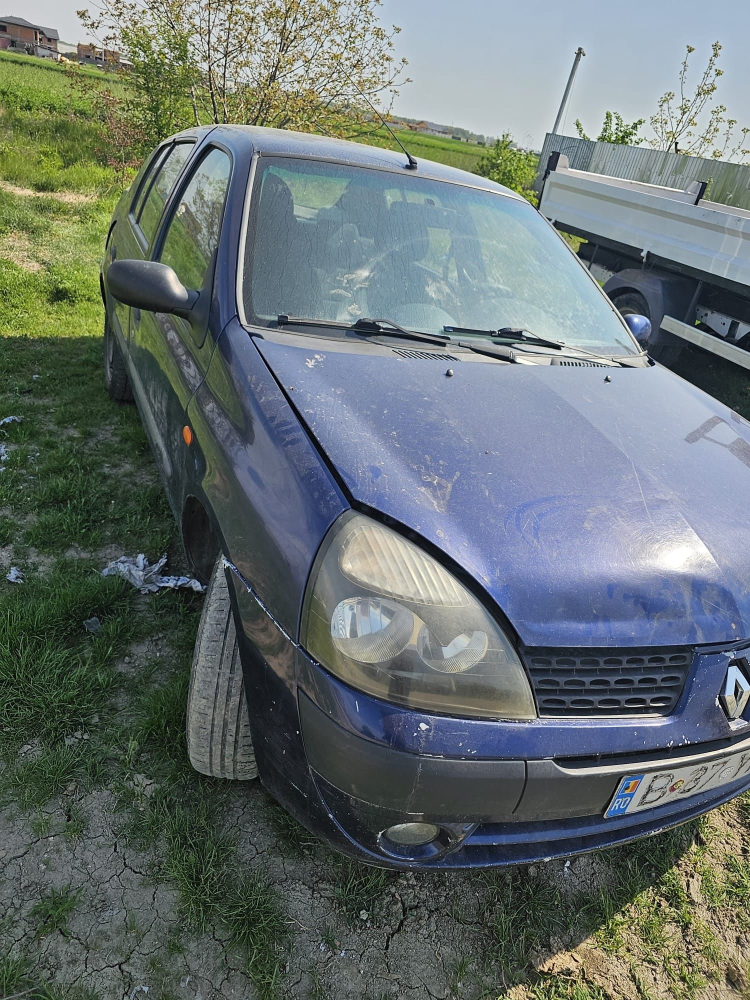 piese renault clio 1.5 E3 motor cutie roti planetare fuzete