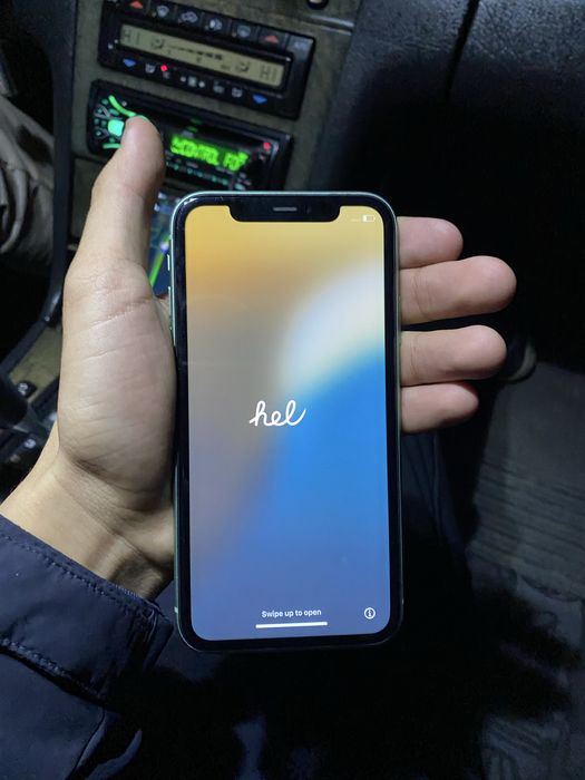 продам iphone 11